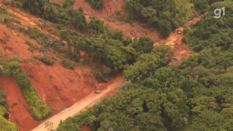 Vídeo Relembre os estragos provocados pelo temporal em São Sebastião