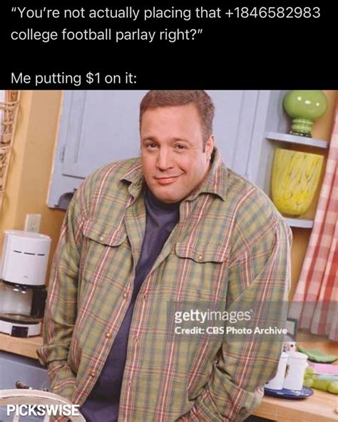 Kevin James Meme Kevin James Smirking Getty Image Know Your Meme