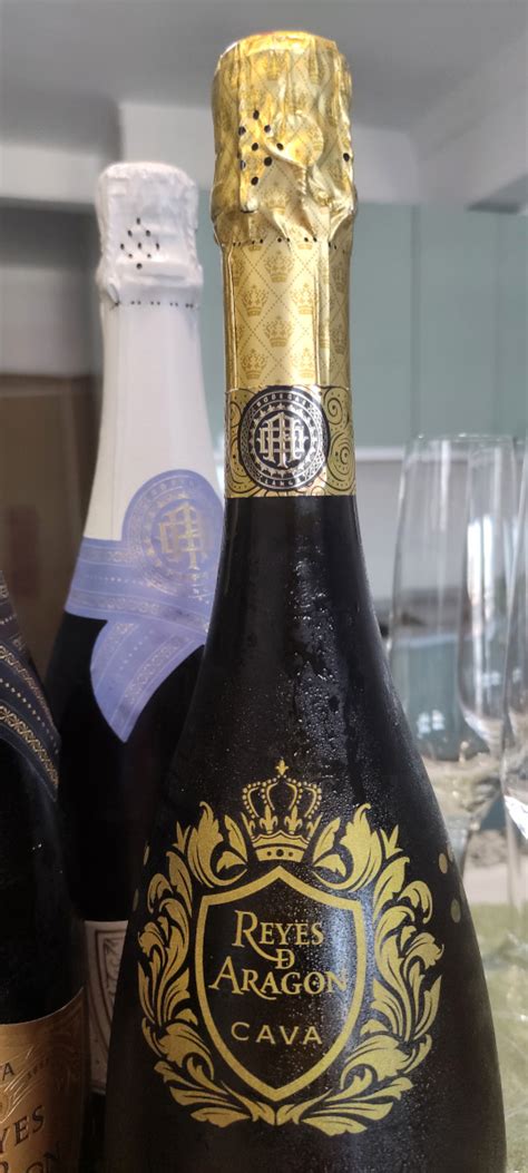 Reyes de Aragón Gran Reserva Brut Nature Caja 06 ud El Rey del Cava