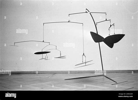 Alexander Calder Moviles Fotografías E Imágenes De Alta Resolución