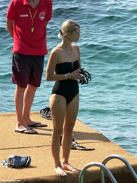 Pixie Geldof Nude Onlyfans Leaks Fappening Page Fappeningbook