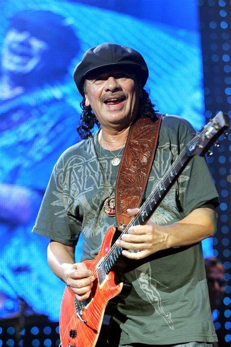 Carlos Santana Performs in Concert Editorial Image - Image of concert ...