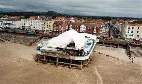 VIDEO: Burnham-On-Sea pier fire video captures how blaze quickly developed