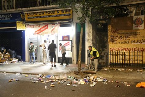 Notting Hill Carnival Clean Up Begins With Piles Of Rubbish Left Uk News Metro News