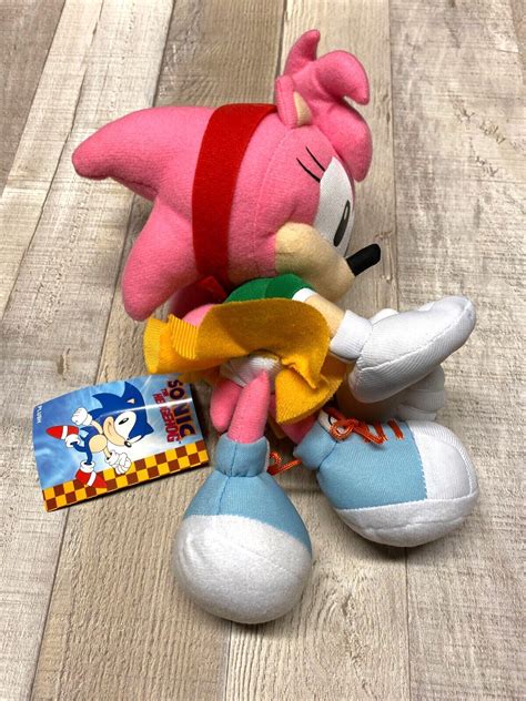 Sonic the Hedgehog AMY ROSE CLASSIC 9" Plush GE ANIMATION 2009! SEGA ...