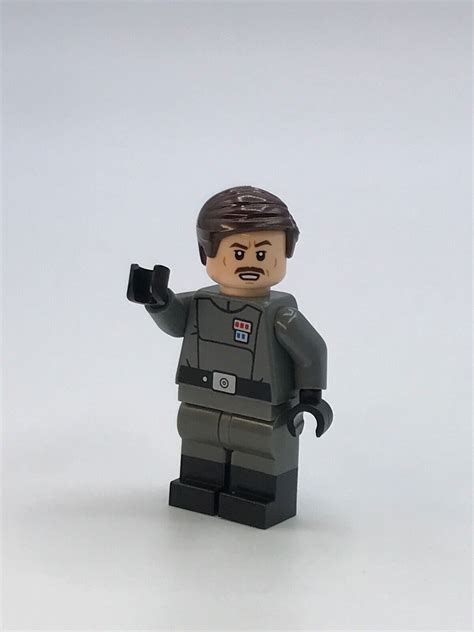 Admiral Wullf Yularen Minifigure From Lego Star Wars 75367 UCS Venator