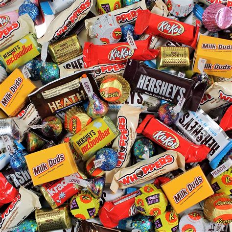 Assorted Chocolate Candy Variety Pack 2 Lb Bulk Candy Chocolate Mix Chocolate