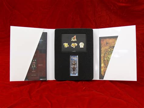 J ME ε Hot Toys th Anniversary Exhibition Set