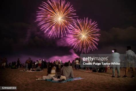 5549 Canada Day Beach Stock Photos High Res Pictures And Images