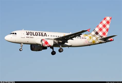 Ec Ndg Airbus A Volotea Pierre Pm Jetphotos