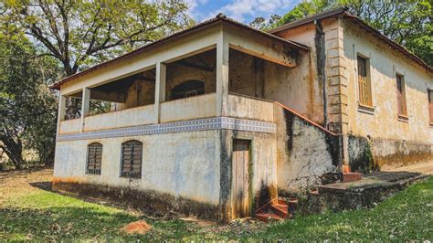 Hist Rica E Misteriosa Essa Fazenda Abandonada Esconde Segredos