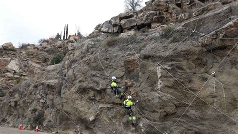 Avanzan Las Obras De Seguridad Para Evitar Desprendimientos De Rocas En