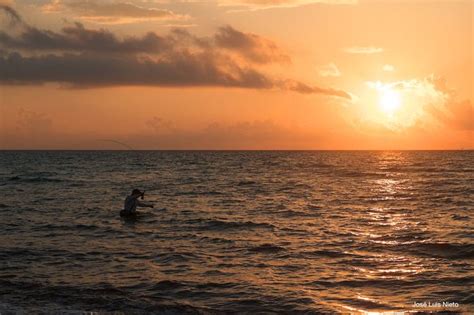 Pescando Al Amanecer Playa Del Carmen Outdoor Celestial Sunset