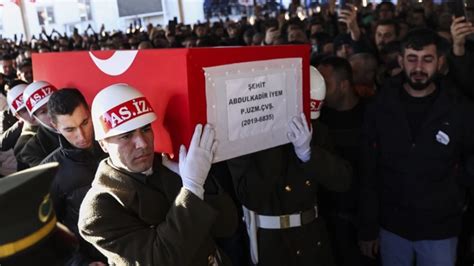 Irak N Kuzeyindeki Pen E Kilit Harekat Nda Ehit Olan Askerlerimiz