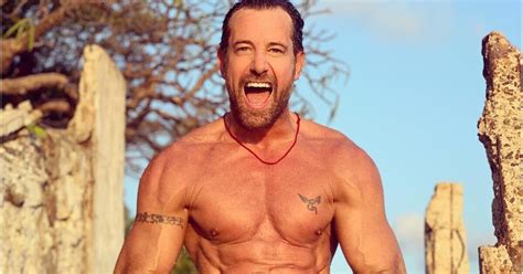 Gabriel Soto Acepta Reto Para Demostrar Su Perfecta Condición Física