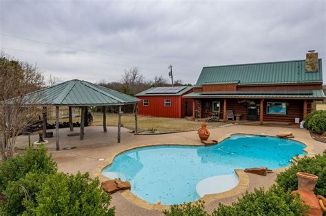 With Swimming Pool - Homes for Sale in Granbury, TX | realtor.com®