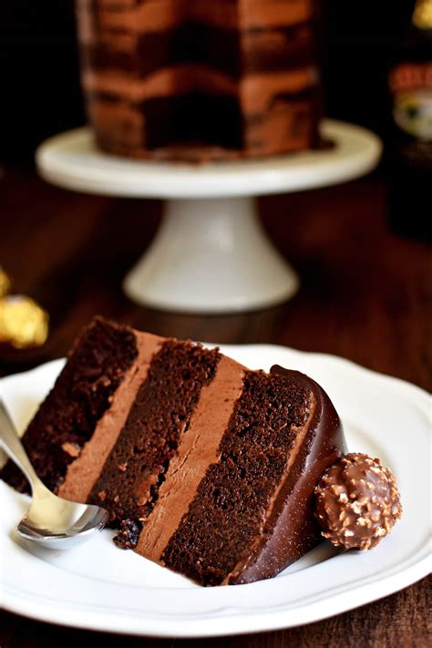 Chocolate Hazelnut Semi Naked Cake With Dark Chocolate Ganache Pepper