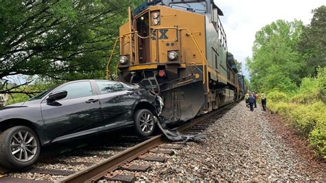 Train Crash On St Andrews Road After Driver Turns On Tracks Wltx