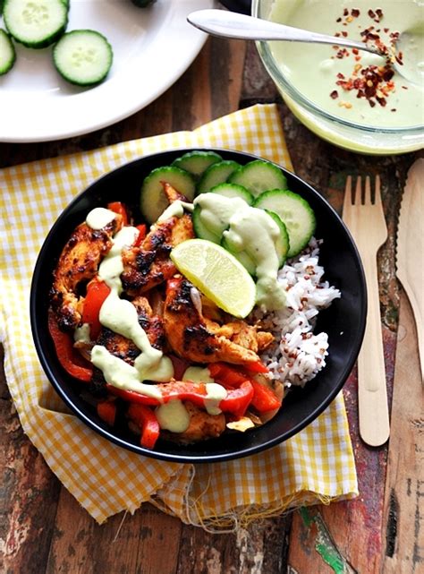 Naked Chicken Fajitas Bowl With Yoghurt Avocado Sauce Fuss Free Cooking