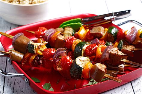 Rainbow Veggie Kebabs with Mediterranean-Style Marinade - Eat Well