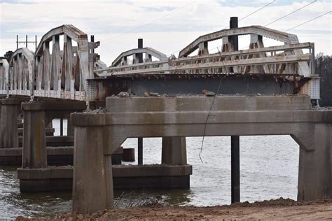 LA-1 Caddo Lake Bridge - HistoricBridges.org