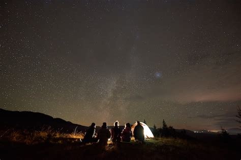 Notte Di San Lorenzo Un Picnic Sotto Le Stelle Cadenti Areepicnic It