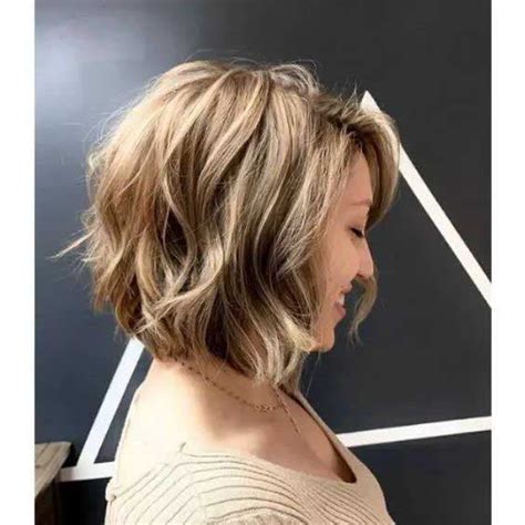 Carré plongeant 60 idées de coiffures pour vos cheveux