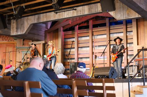 Dollywood Harvest Festival 2022 A Healthy Slice Of Life