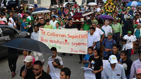 Un alcalde se declara inocente del asesinato de un líder