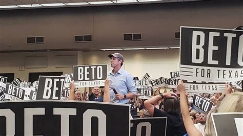 Beto ORourke Outraises Greg Abbott In Texas Governors Race Fort