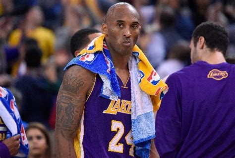 Kobe Bryant Anuncia Su Retiro De La Nba