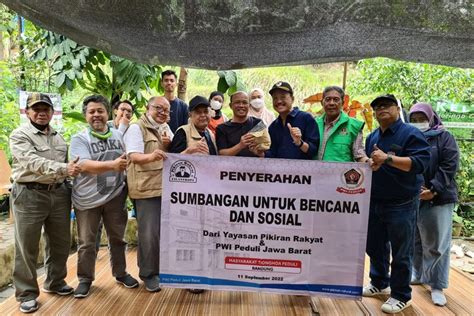 Puting Beliung Terjang Cimenyan Bandung Yayasan Pikiran Rakyat Dan Dua