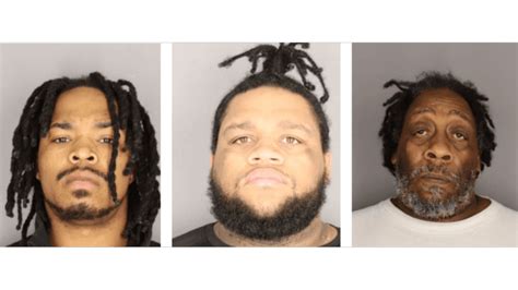 Police Man Brother Dad Charged With Kidnapping After Detaining Naked Teen In Vehicle