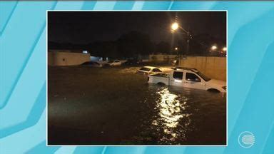 Pitv Edi O Chuva Forte Causa Mais Estragos Na Zona Leste Da