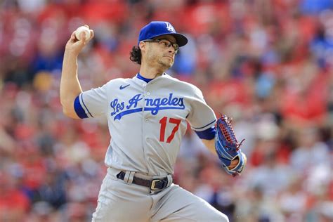 Report Ex Dodger Joe Kelly Reportedly Signs With White Sox Los