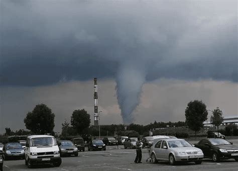 Tr Ba Powietrzna W Orach I Warszowicach Przera Aj Ce Zdj Cia