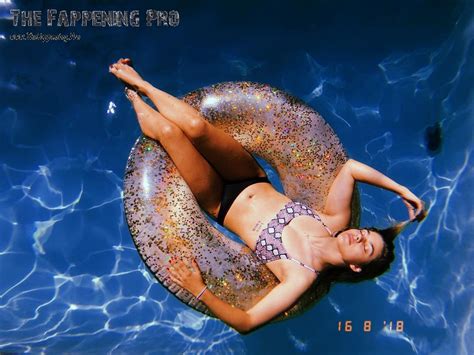 Louane Emera Nude Singer Photos The Fappening