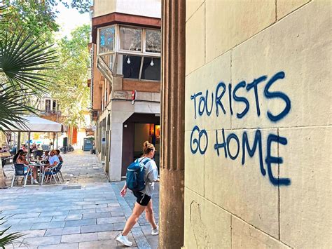 ¿cuál Es La Situación De Los Pisos Turísticos En Barcelona Proddigia