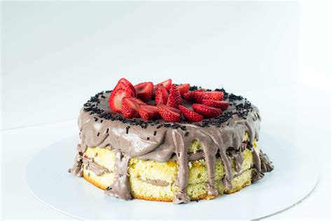 Naked Cake De Chocolate E Frutos Vermelhos Entrega Gr Tis Em H