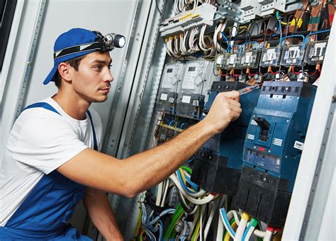 Tips For Hiring A Good Electrician Mmminimal