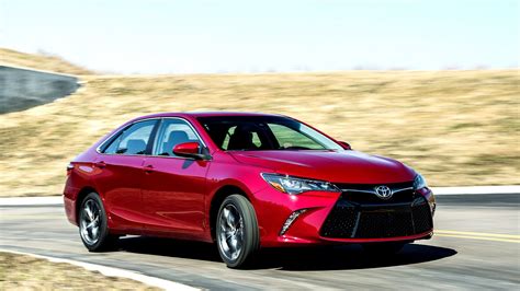 Toyota Camry 2015 Photos - Photo Choices