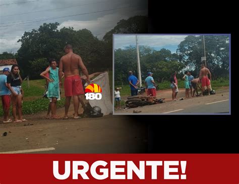 Motociclista Morre Ao Colidir Em Carreta Na Br 343 Em Campo Maior