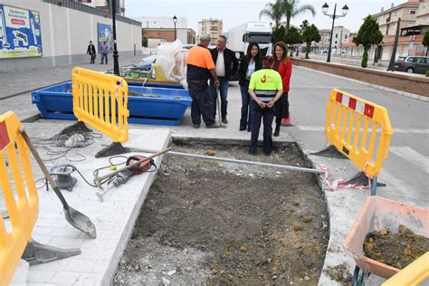 El Ayuntamiento Acomete Mejoras De Accesibilidad En Un Paso De Peatones