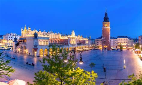 Marktplatz Krakau Polen stockfoto Bild von berühmt 166496272