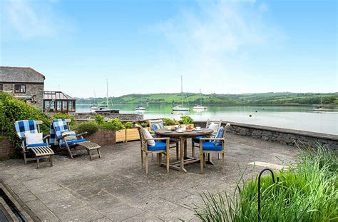 6 Riverside Cottages In Devon And Cornwall