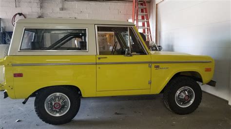 1974 Ford Bronco 2 Barn Finds