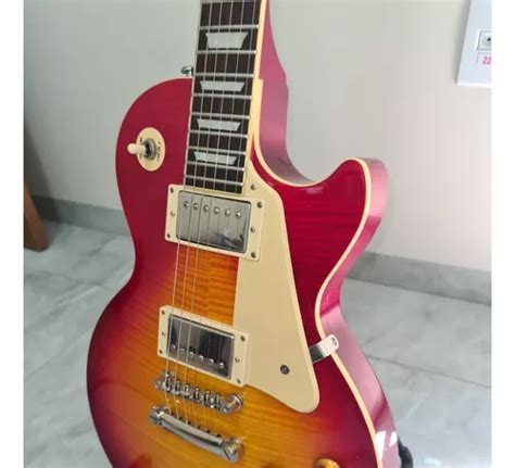 Guitarra EpiPhone Les Paul Standard Plus Top Hard Case à venda em