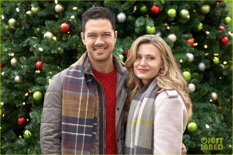 Ryan Paevey Brooke D Orsay Live The Storybook Christmas Experience In