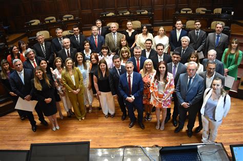 Juraron Los 25 Diputados Electos En Mendoza Conocé Quiénes Son Mendovoz