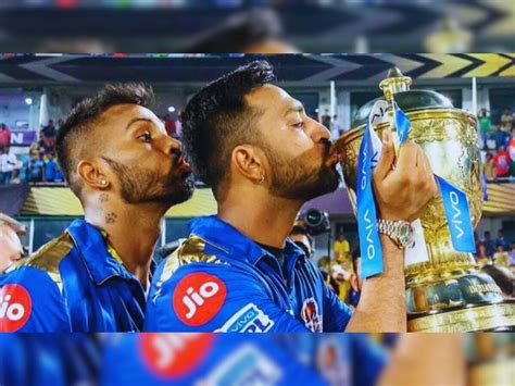 Ipl मध्ये Pandya Brothers चा जलवा रचला इतिहास कोणालाच जमलं नाही ते